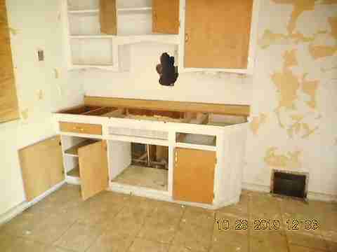 8307 Piedmont (10)_m.jpg